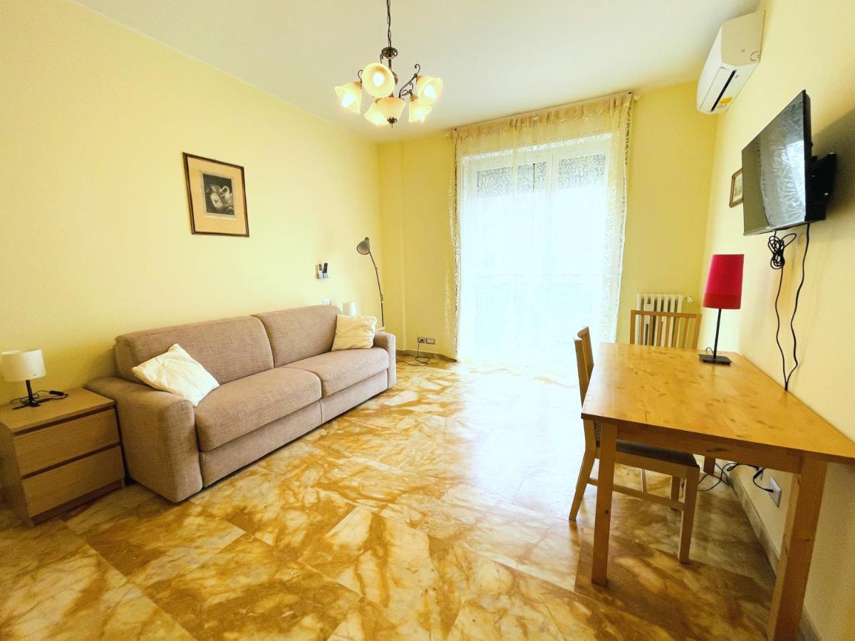 Accomodo Mib27 Bivano Centrale Villa Milaan Buitenkant foto
