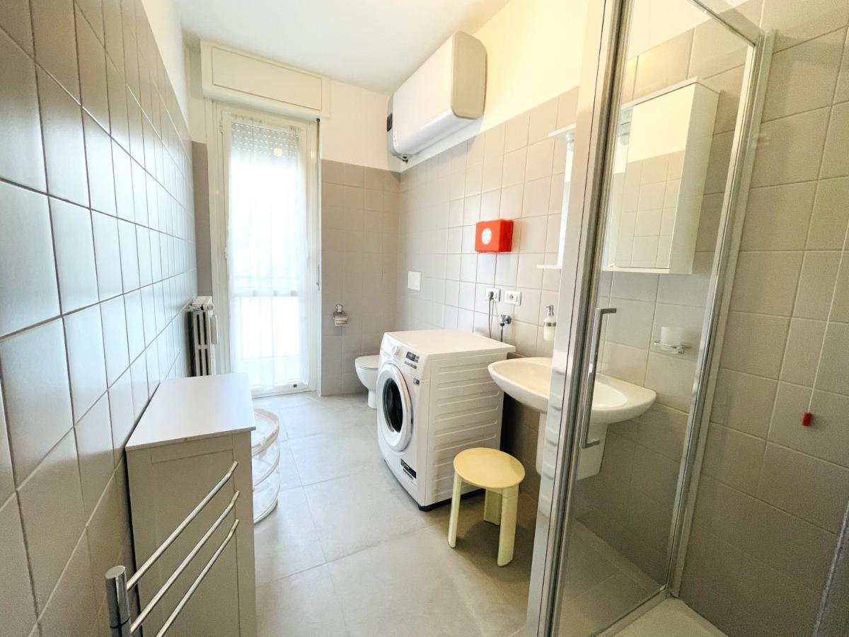Accomodo Mib27 Bivano Centrale Villa Milaan Buitenkant foto